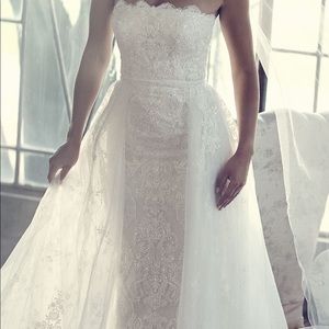 New. David’s Bridal,Ivory,Size 6,never worn